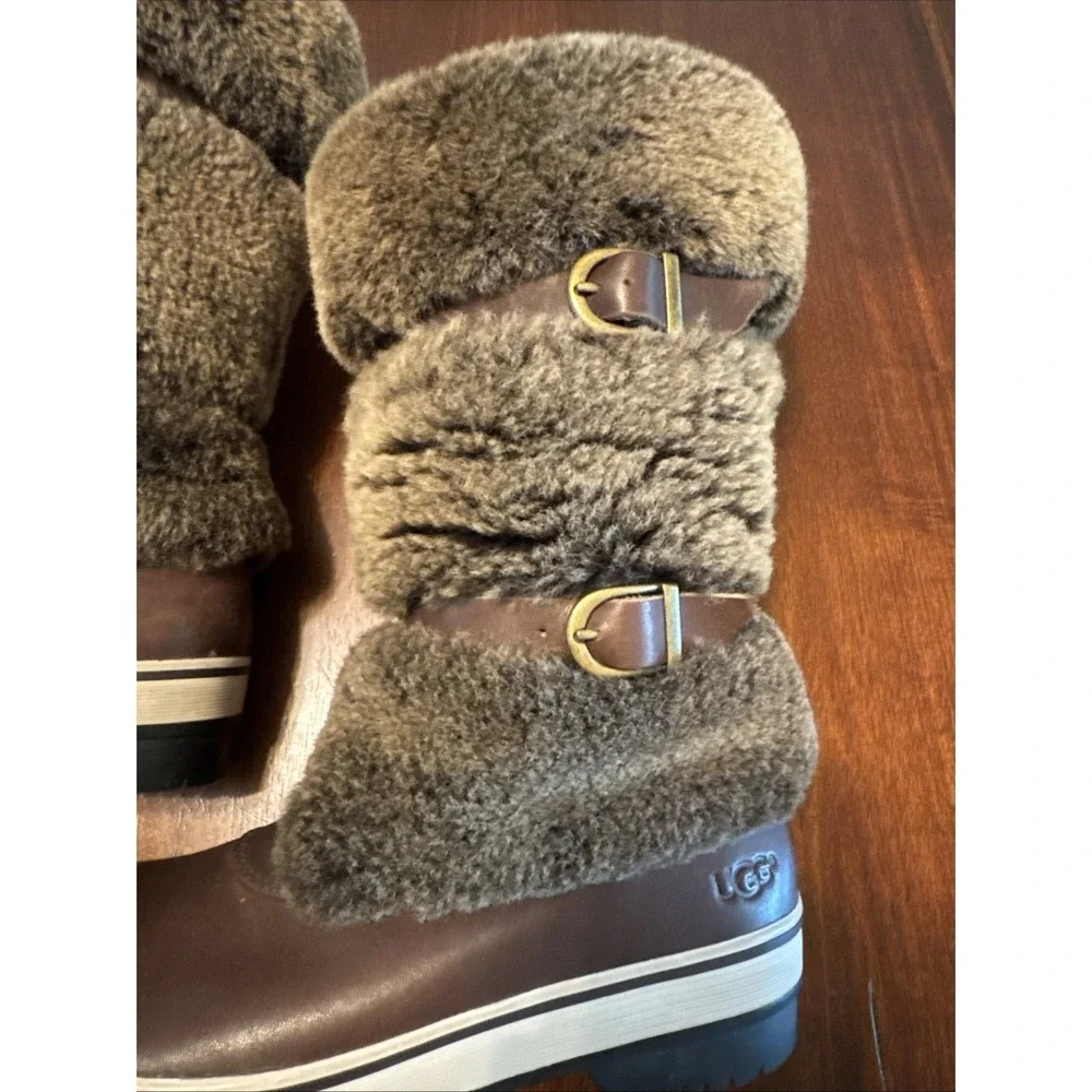 UGG 1001374 brown